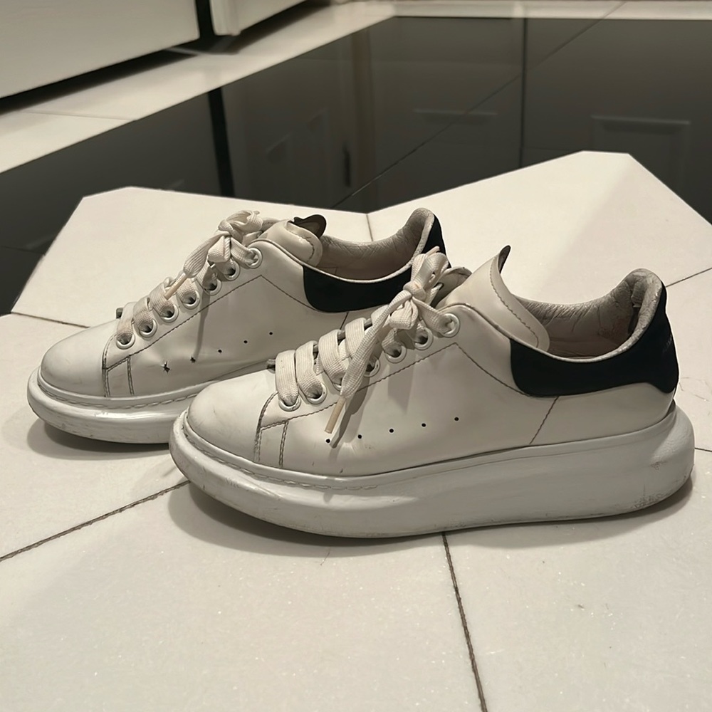 Alexander Mcqueen Sneaker